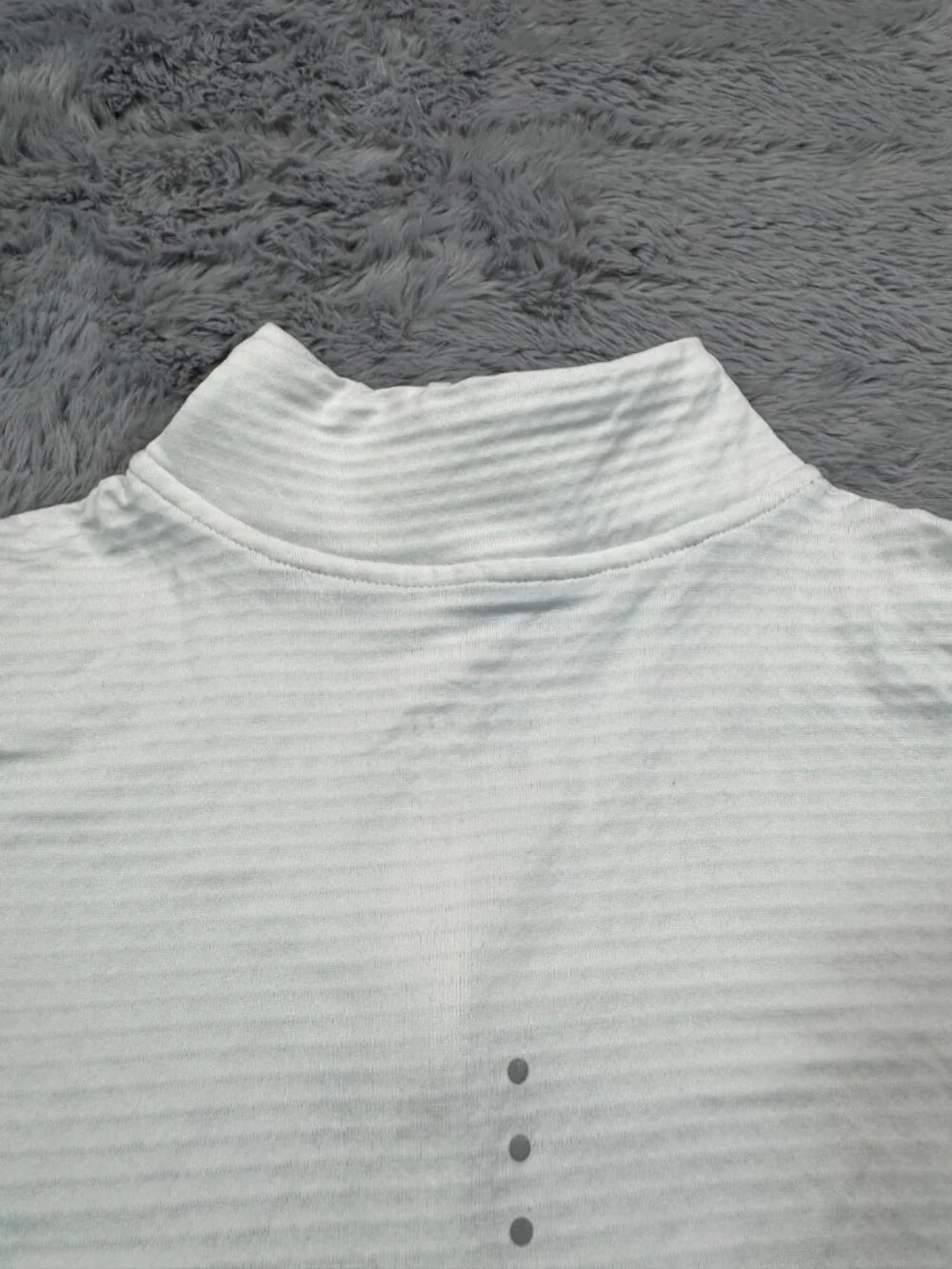 Nike Dri-Fit Shirt Womens XS White Polyester Waffle Knit Performance Golf Sports